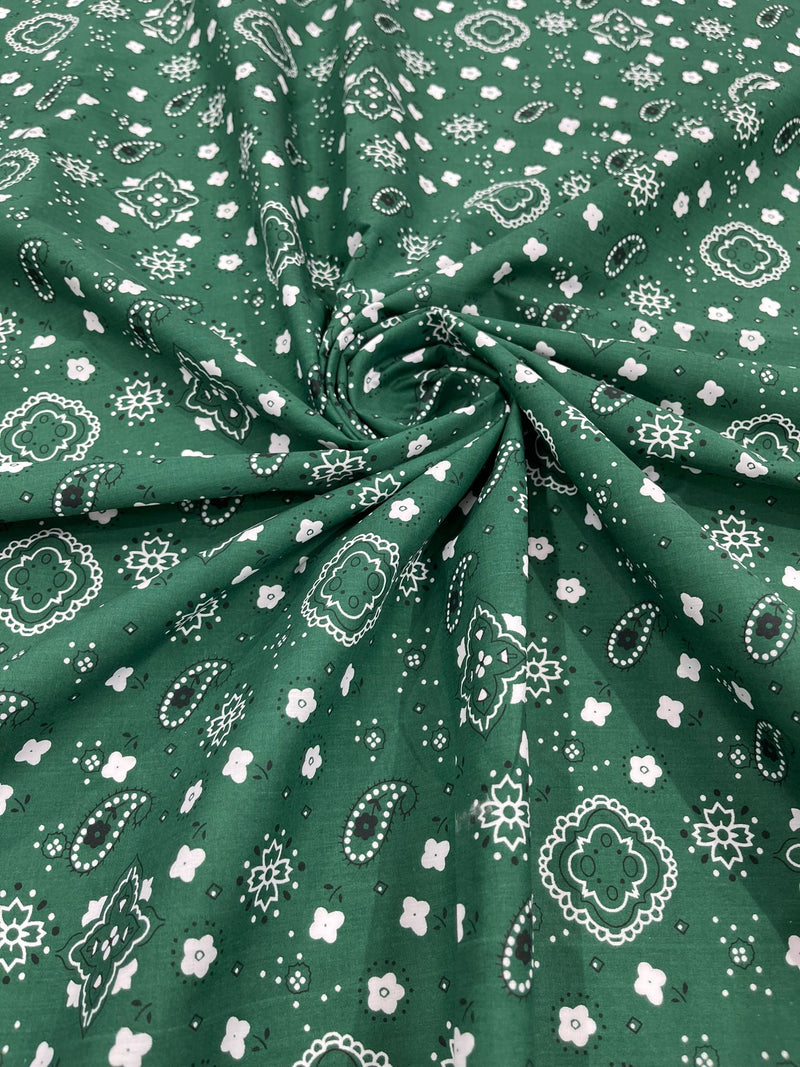 Hunter Green 58/59" Wide 65% Polyester 35 percent Cotton Bandanna Print Fabric, Good for Face Mask Covers, Clothing/costume/Quilting Fabric