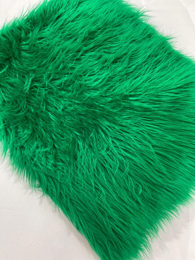 SHAGGY VEGGAN FAUX FUR (by the yard)