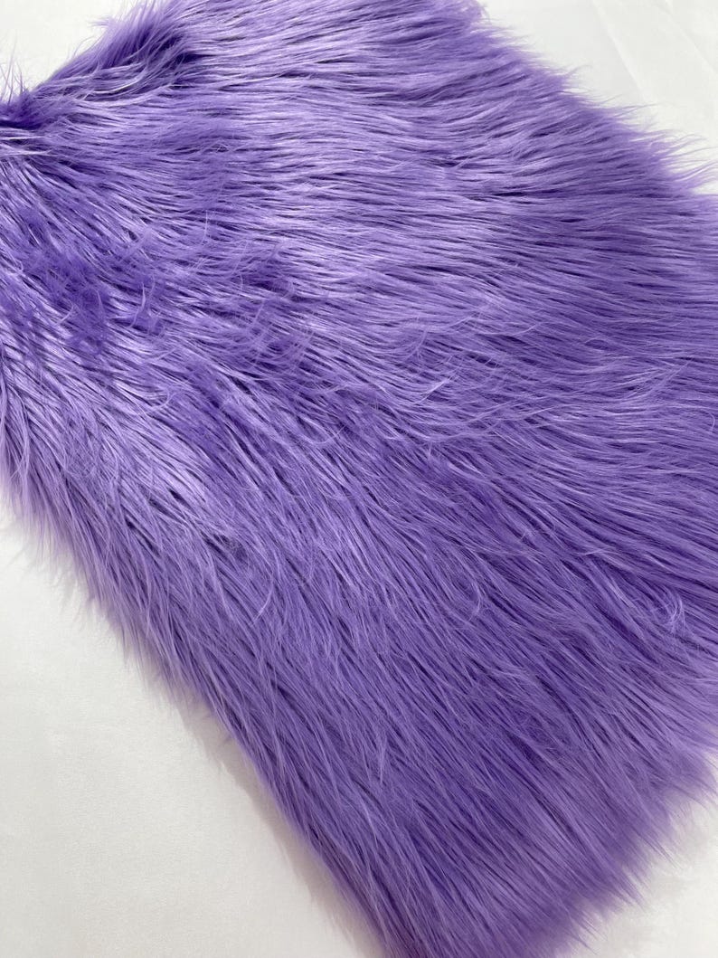 SHAGGY VEGGAN FAUX FUR (by the yard)