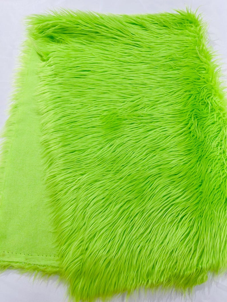 SHAGGY VEGGAN FAUX FUR (by the yard)