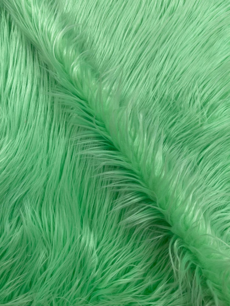 SHAGGY VEGGAN FAUX FUR (by the yard)