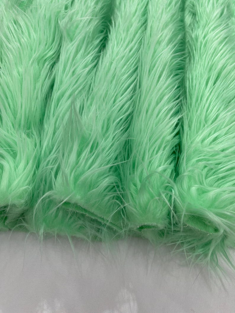 SHAGGY VEGGAN FAUX FUR (by the yard)