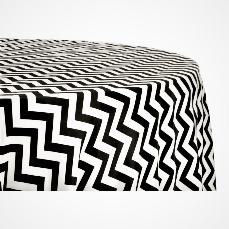 36" Round Chevron Poly/Cotton Tablecloth/Overlay for Small Round Coffee Table