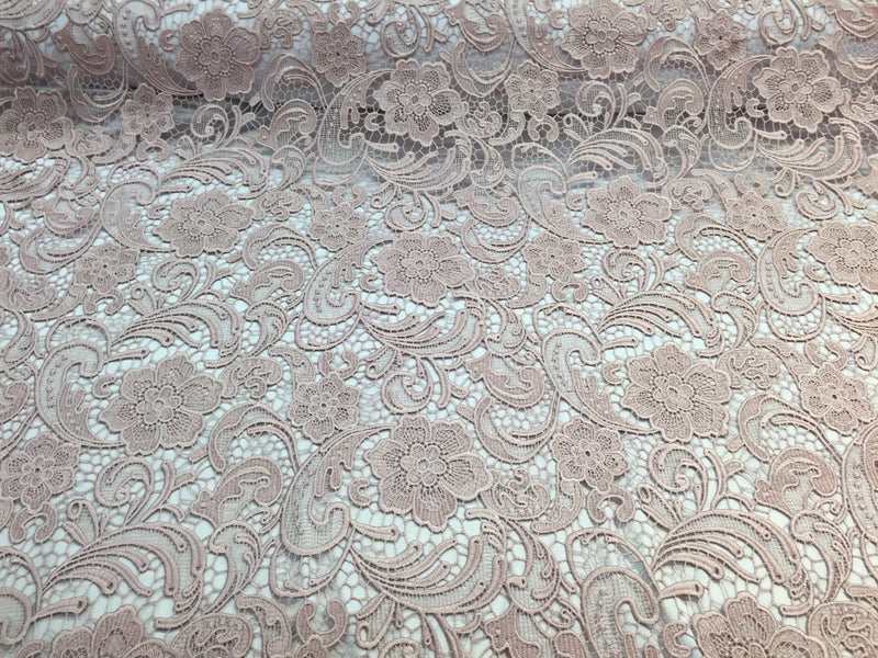 Blush pink flower guipure embroider lace. Prom/wedding/bridal/nightgown/tablecloths fabric-apparel-dresses-fashion-sold by the yard.