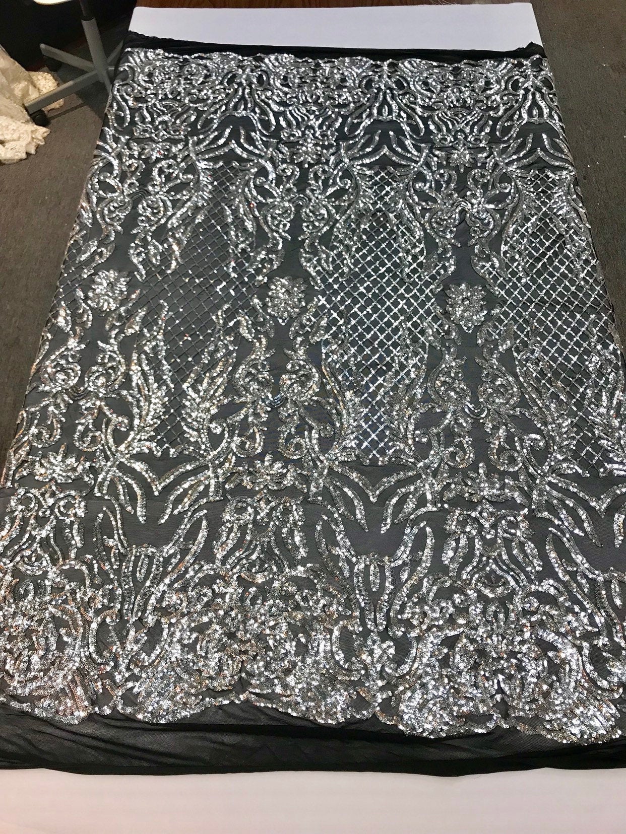 SHINY GLITTER SEQUIN DAMASK DESIGN EMBROIDERY ON A 4 WAY STRETCH MESH-BY 1 YARD (By the Yard GLITTER SEQUIN ROSE GOLD/GLITTER SEQUINS)